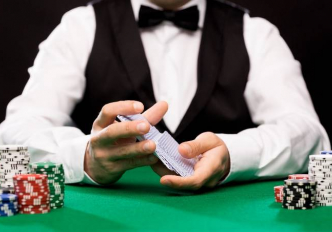 Playing Live Dealer Casino Games (1).jpg